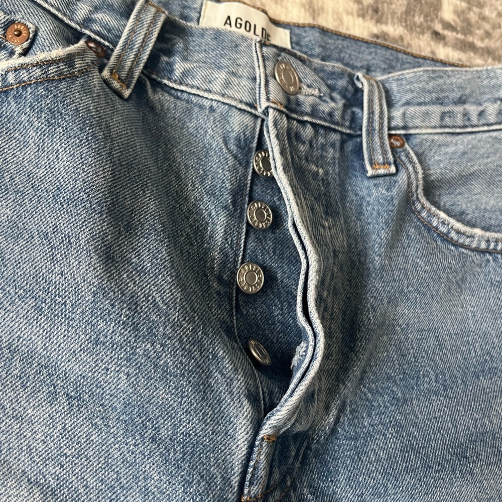 AGOLDE Parker Vintage Cut Off Denim Short - Picture 3 of 6
